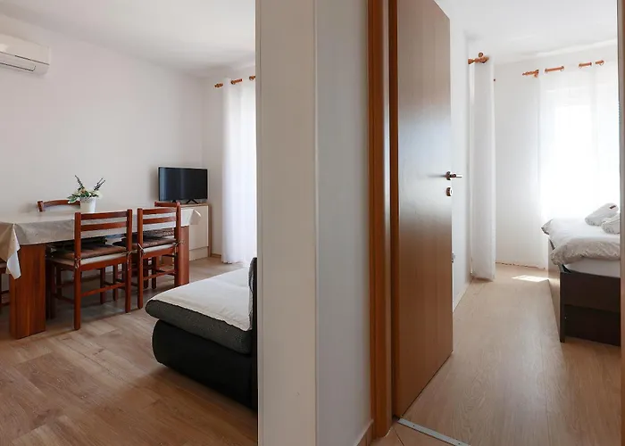 Omanovic Apartamento *