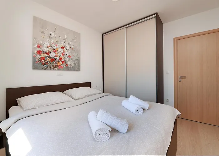 Apartamento Omanovic *