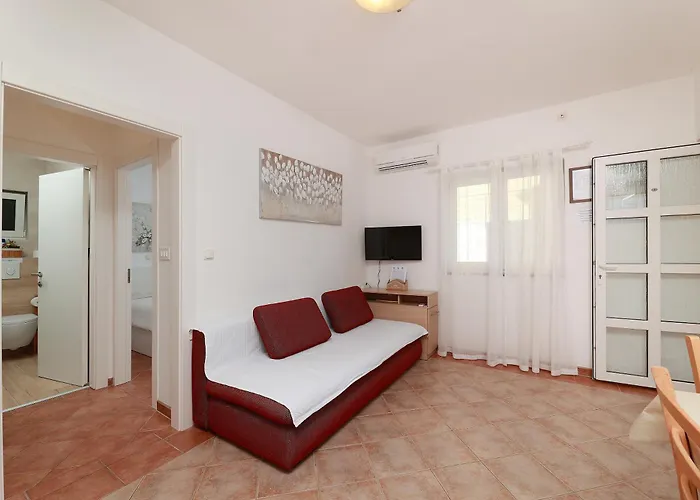 Omanovic Apartamento *