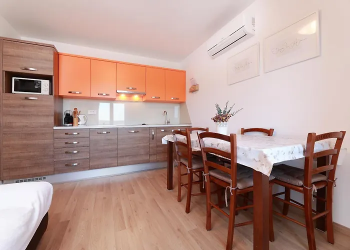 Omanovic Apartamento Čižići