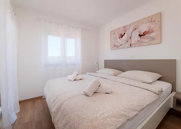 Apartamento Omanovic *
