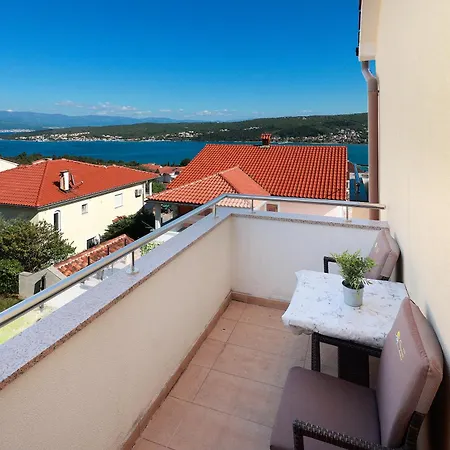 Apartment Omanovic Cizici