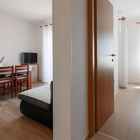 Omanovic Apartment *